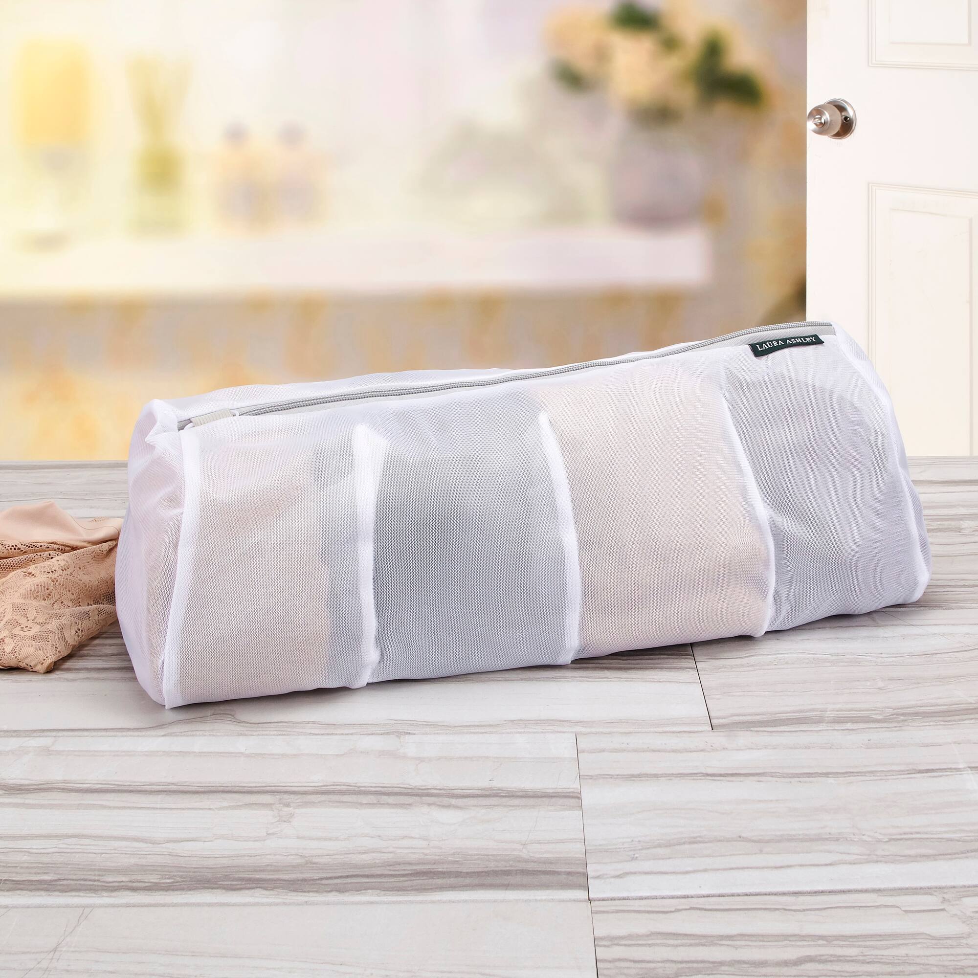 Laura Ashley 4 Compartment Hosiery Wash Bag